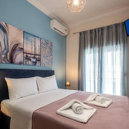 Blue Ark Wanderlust Apartment Атина Екстериор снимка