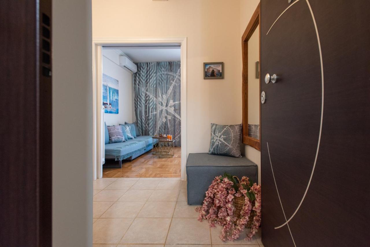 Blue Ark Wanderlust Apartment Атина Екстериор снимка