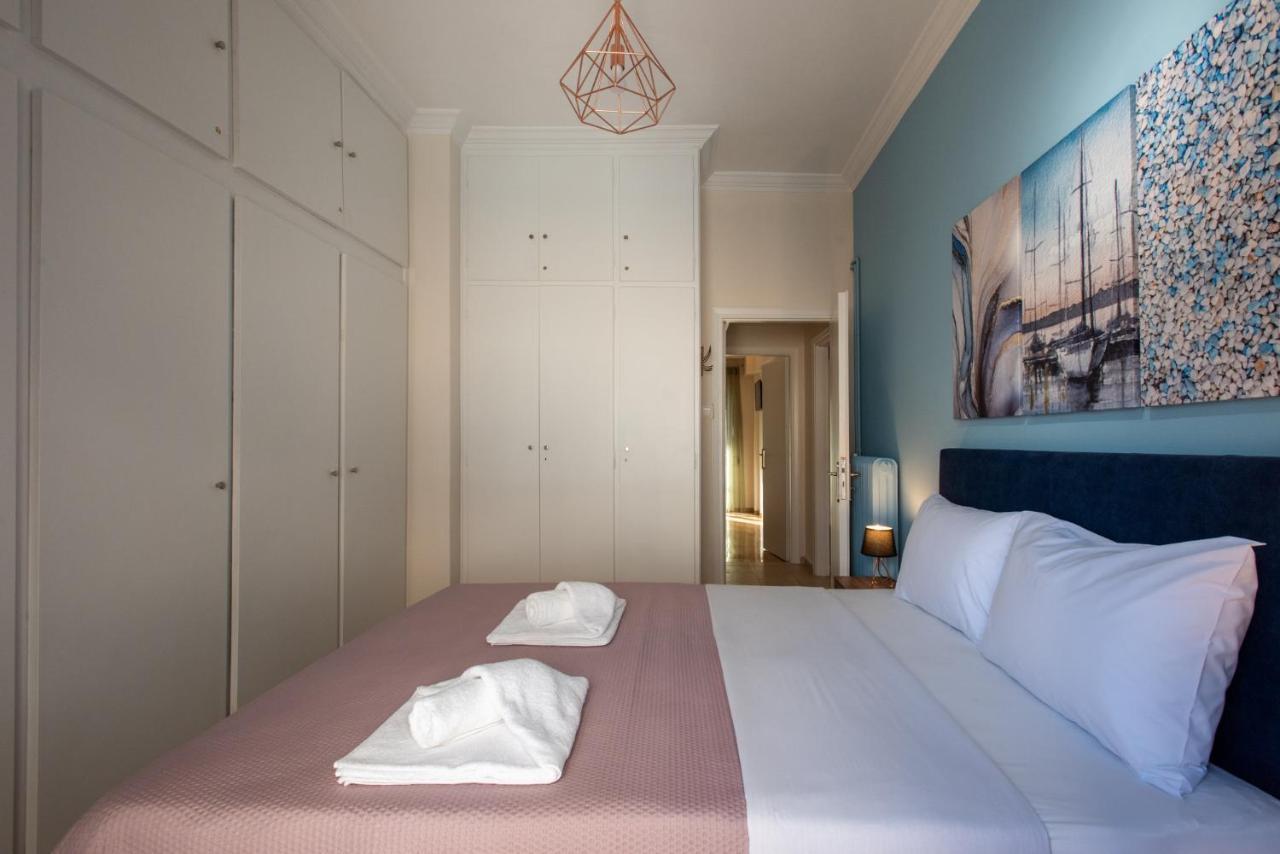 Blue Ark Wanderlust Apartment Атина Екстериор снимка