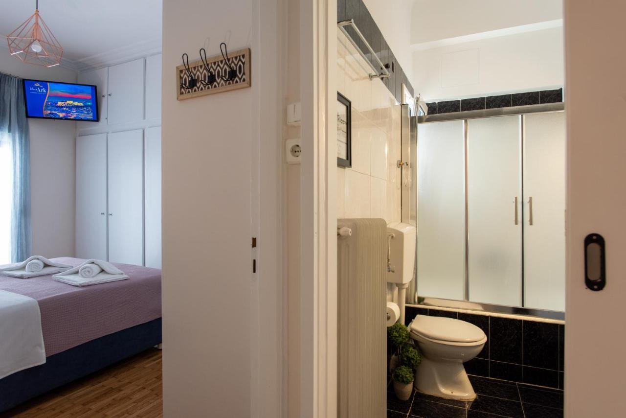 Blue Ark Wanderlust Apartment Атина Екстериор снимка